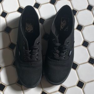 Women’s Size 7.5 Vans
